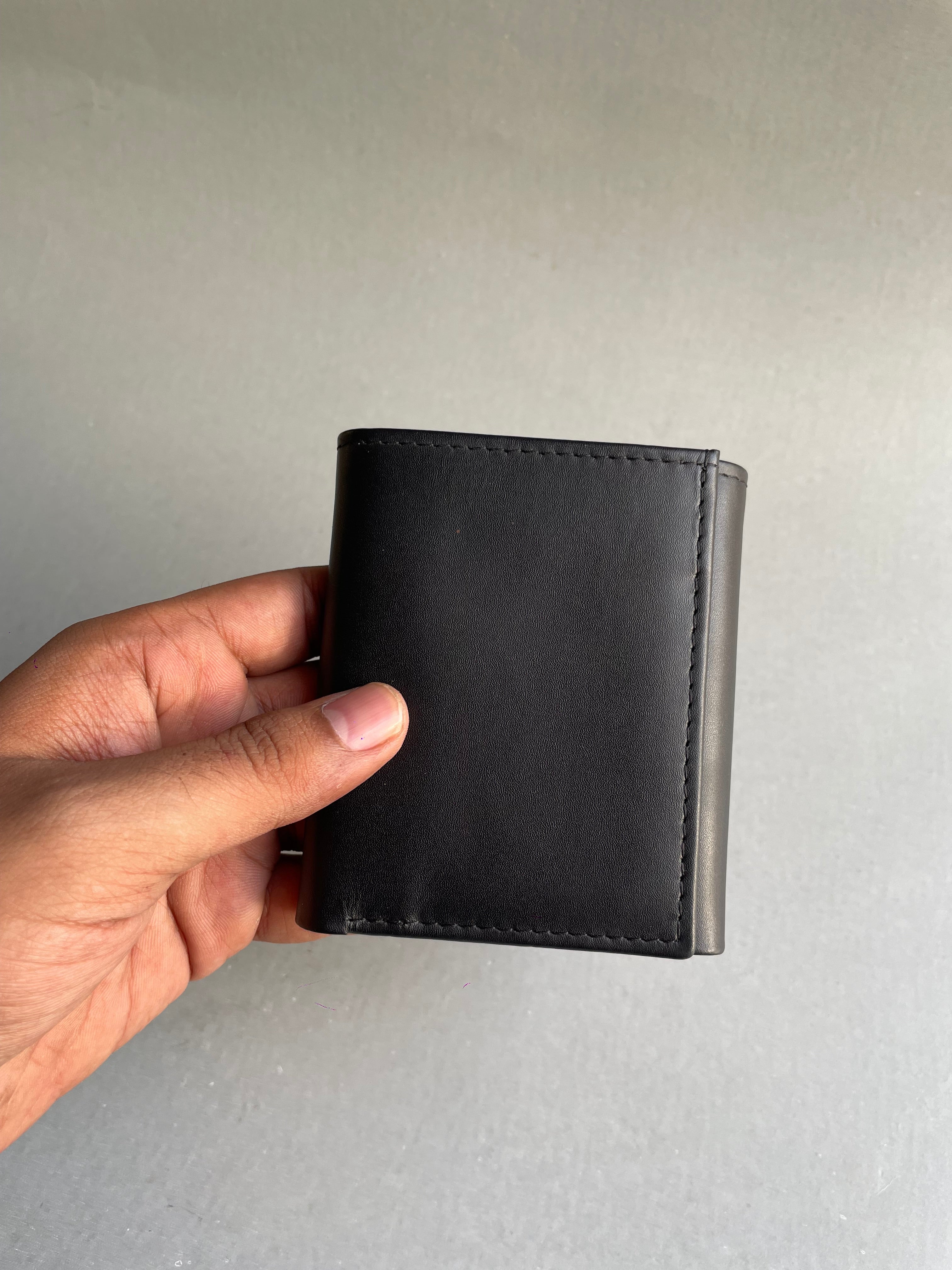 Trifold wallet - Black