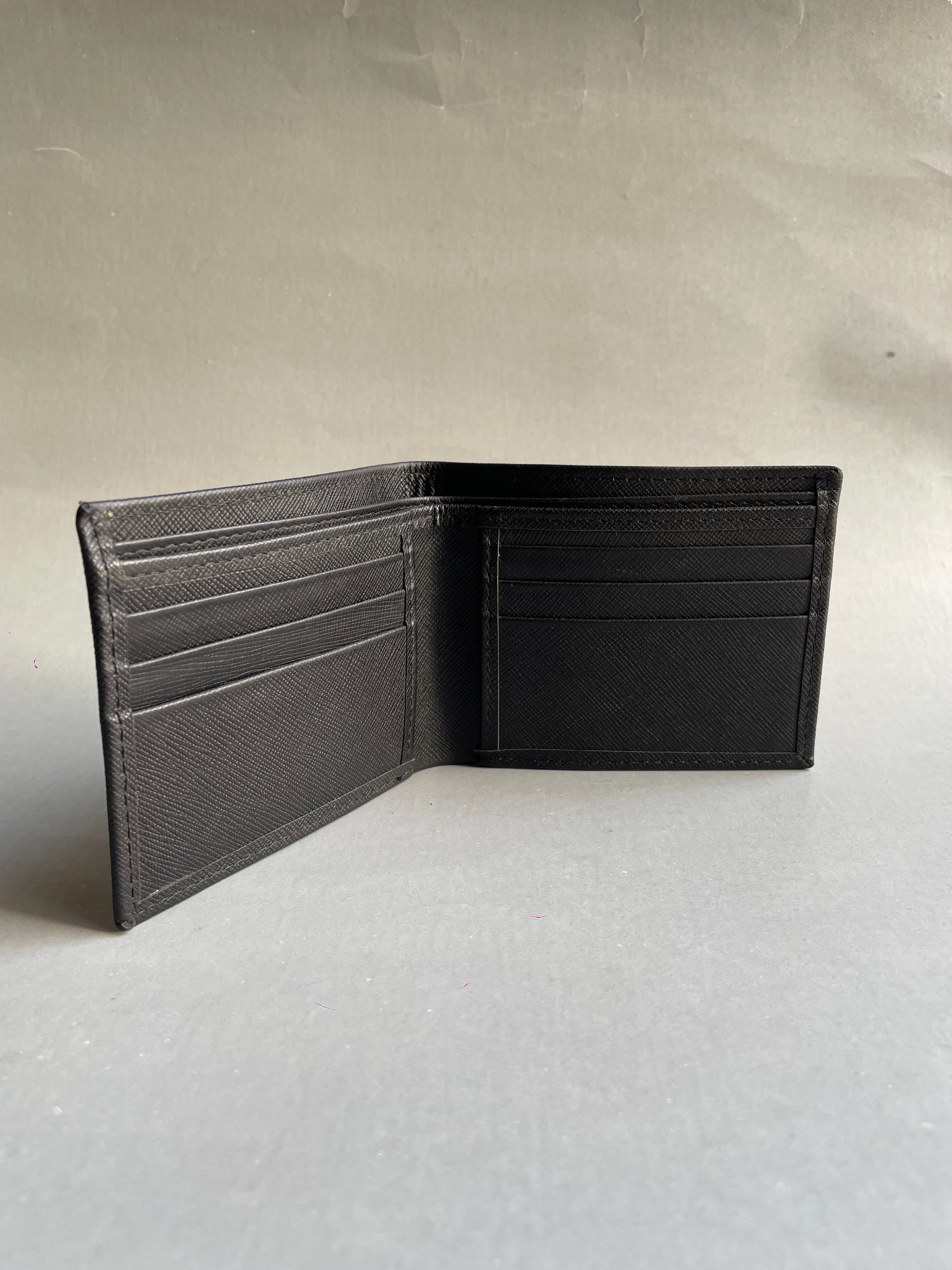 Saffiano wallet - black