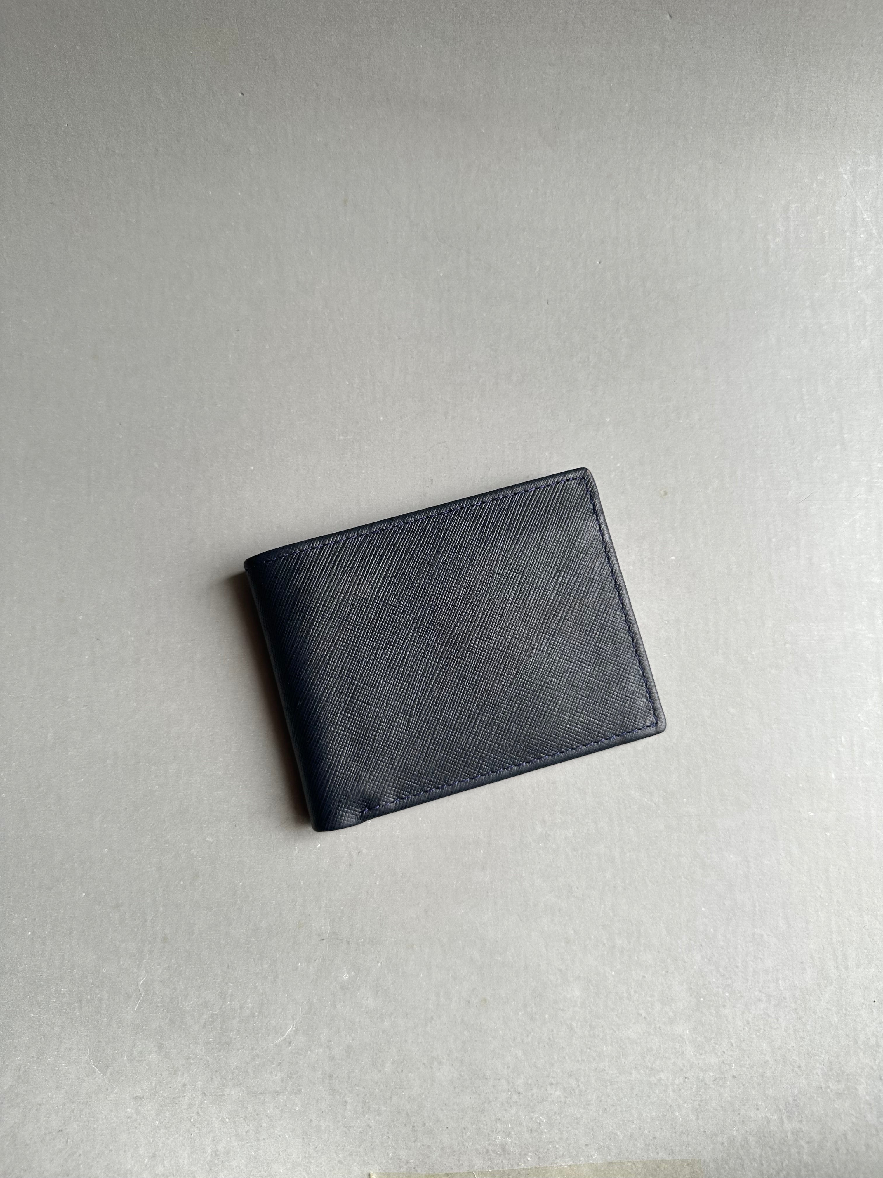 Luxe Saffiano wallet - Navy Blue