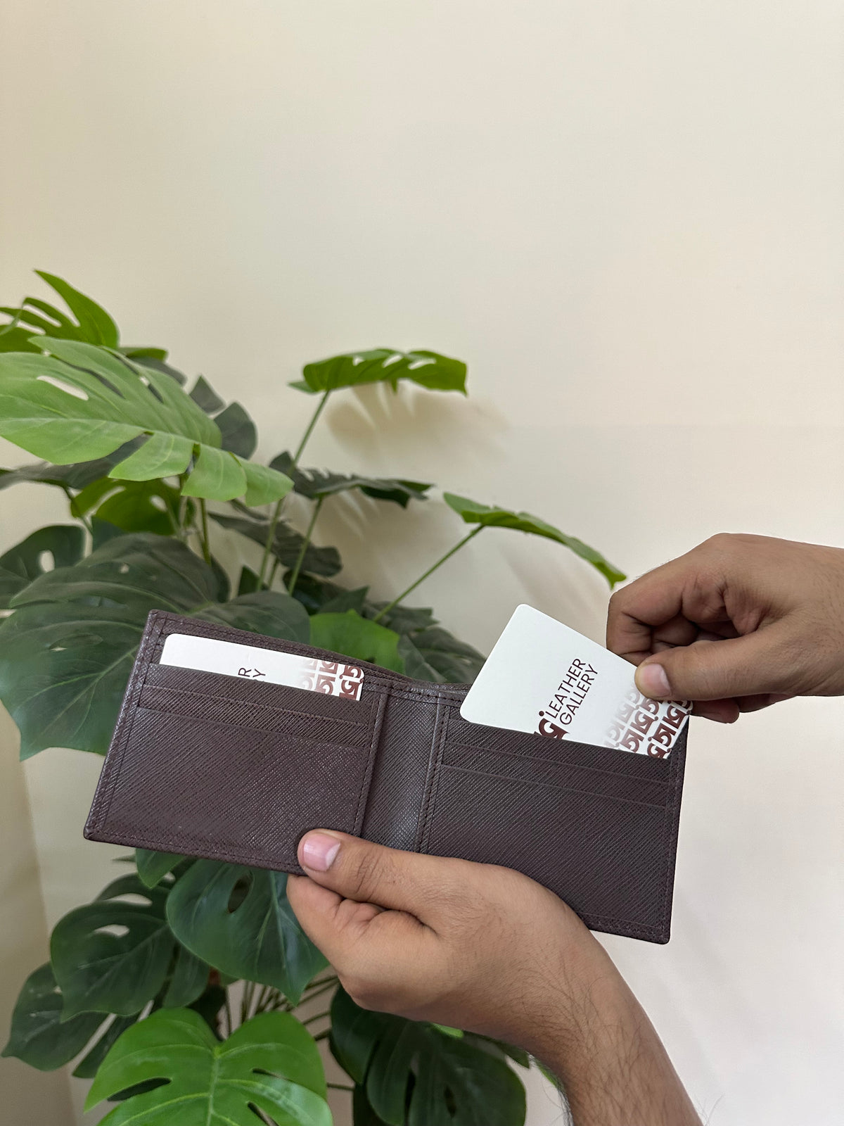 Saffiano Wallet - Coffee