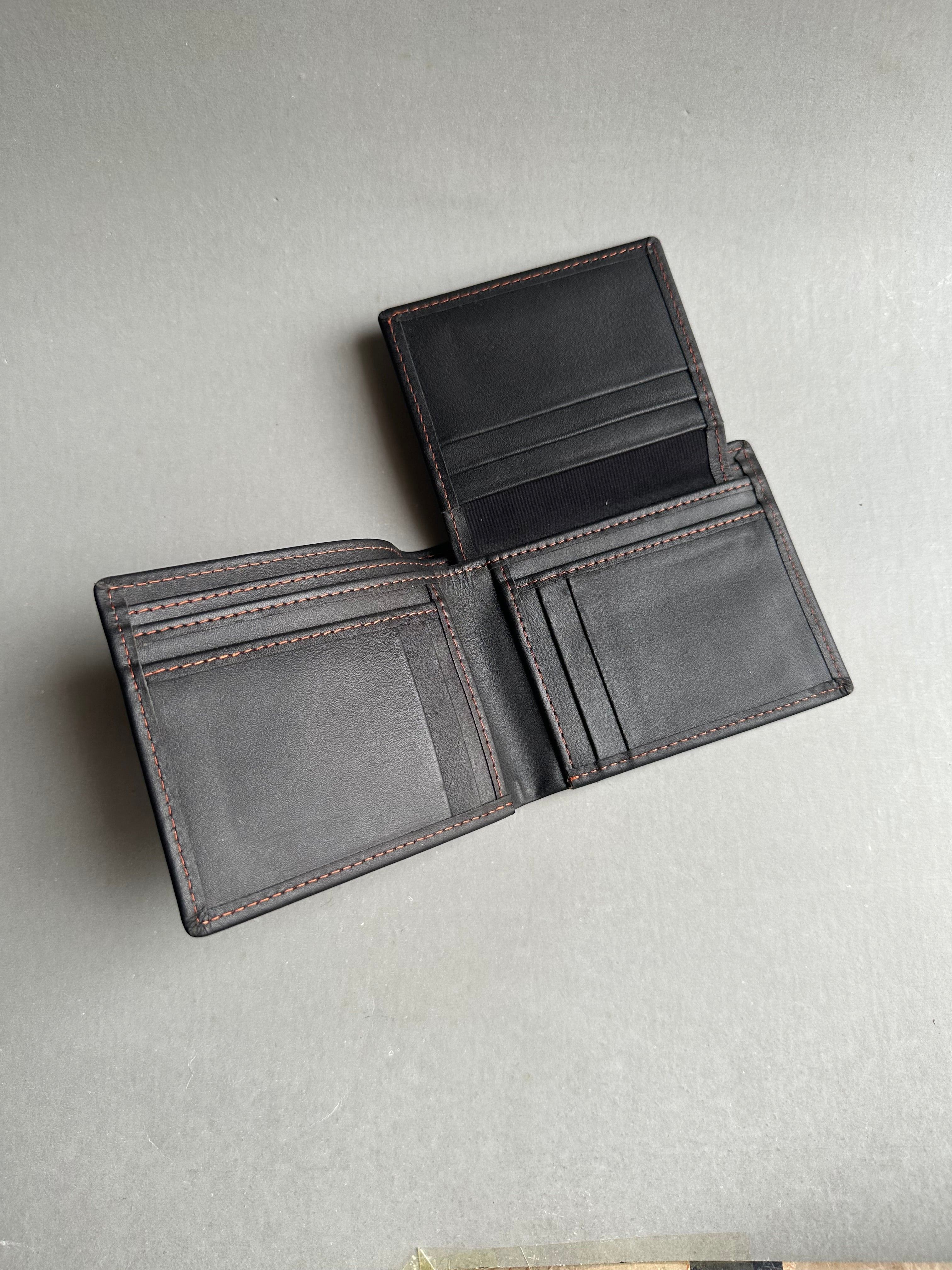 Window Flap wallet - Black