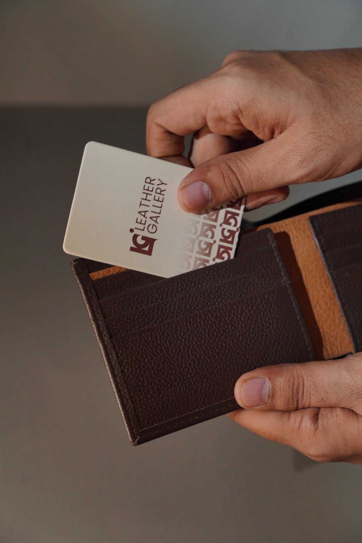 Mild Grain Wallet Brown & Mustard