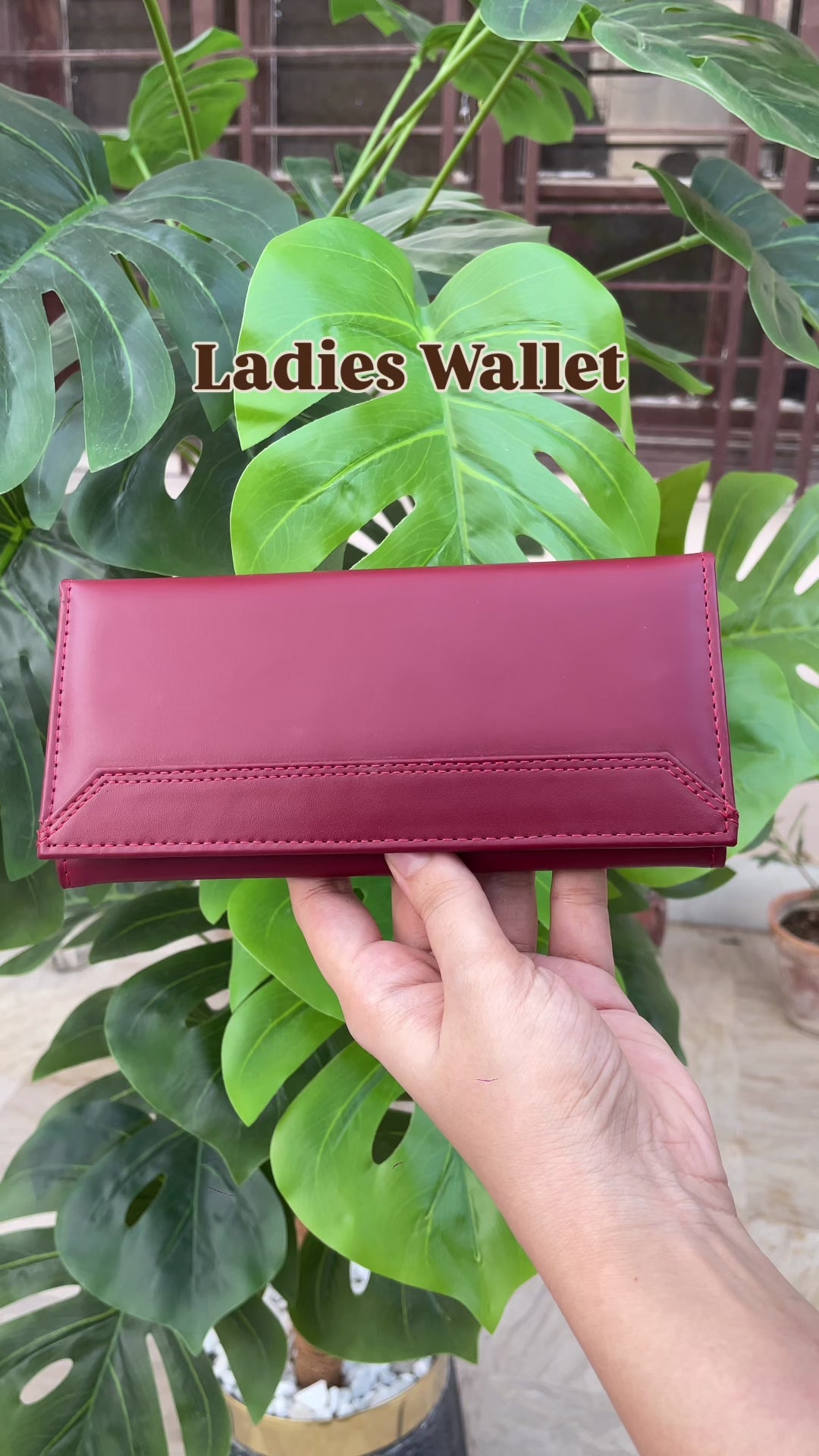 Classic Ladies Clutch