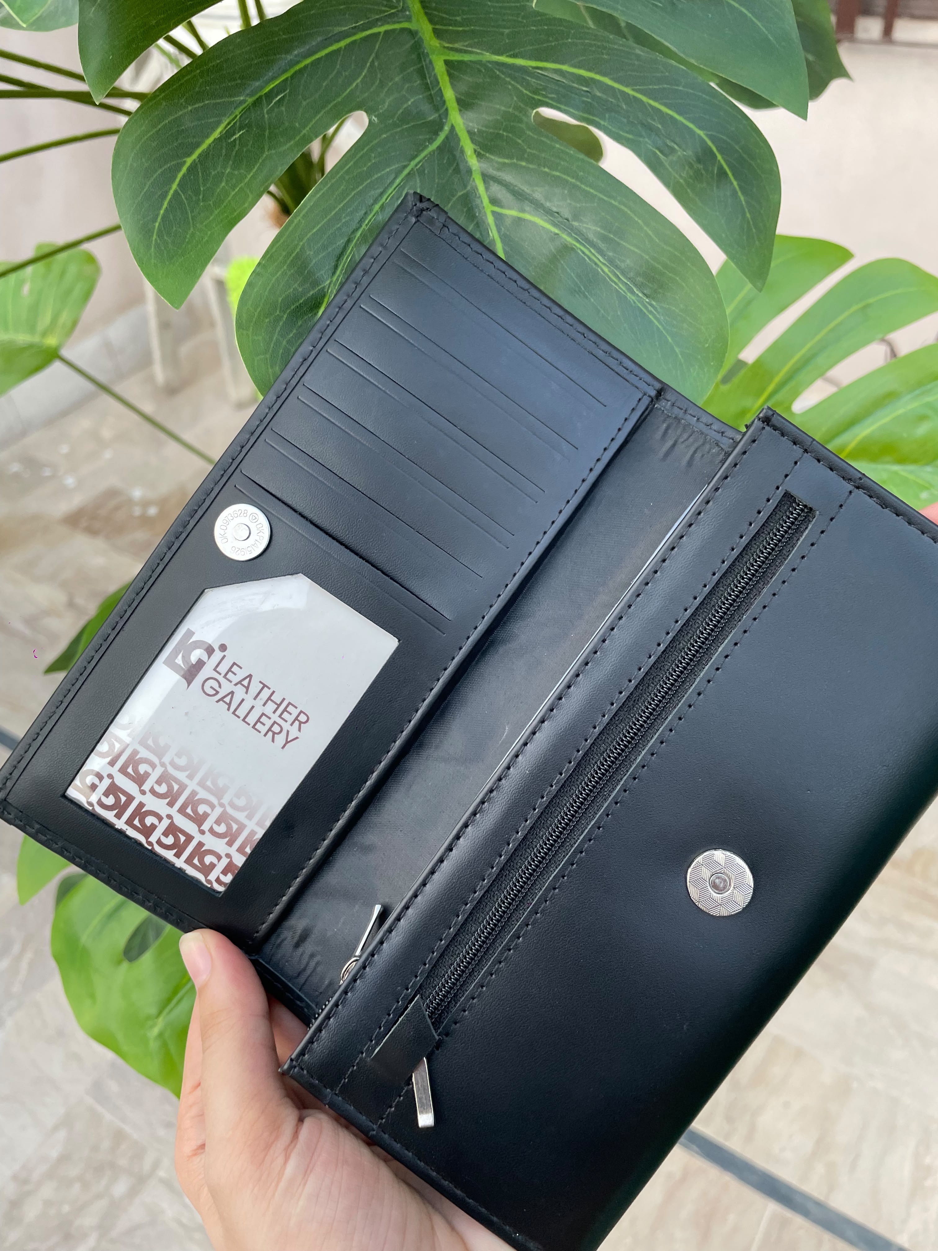 Classic Ladies Clutch