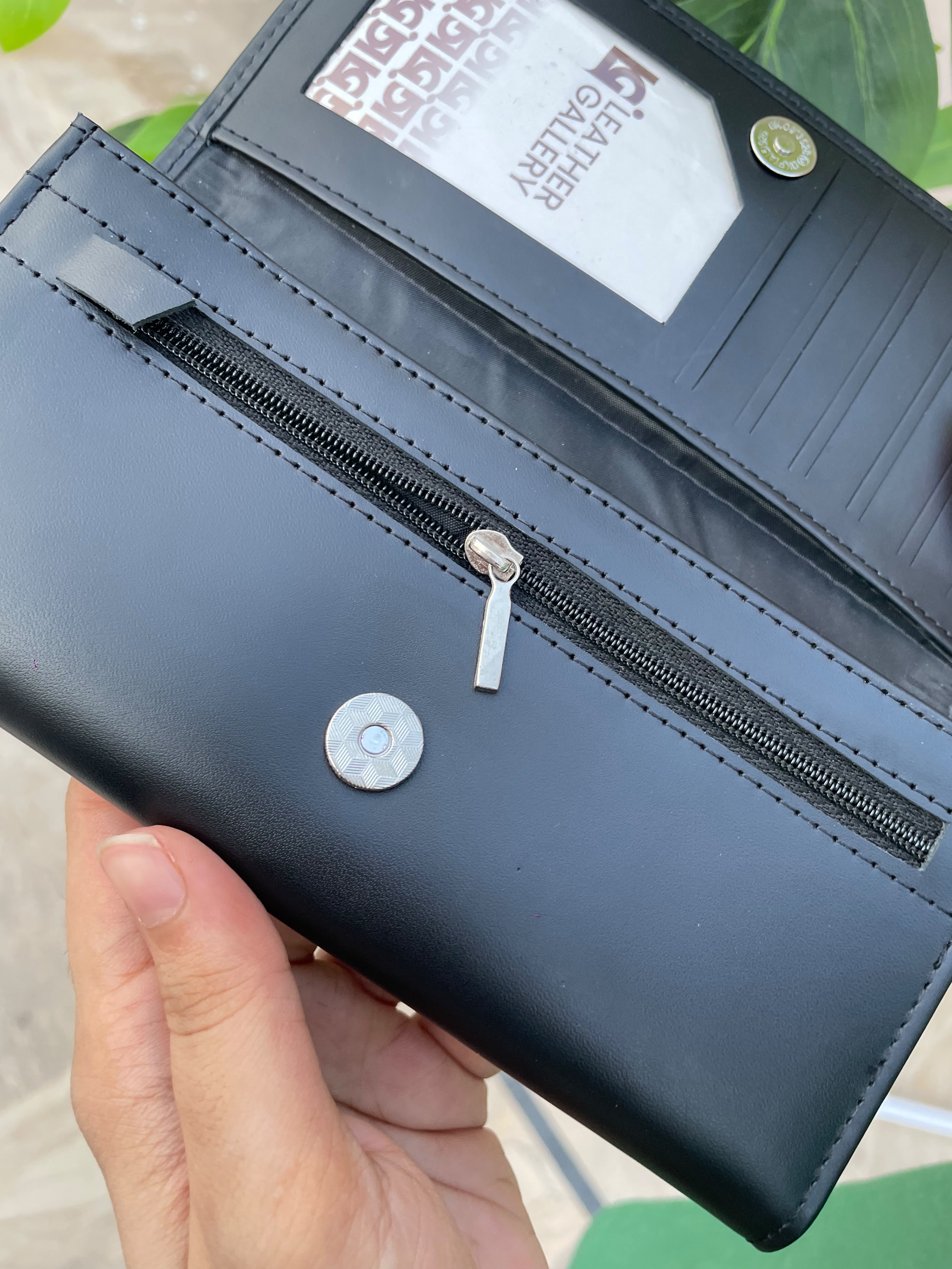 Classic Ladies Clutch